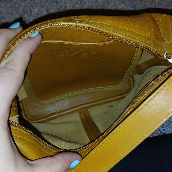 Vintage 1998 Coach Soho Mini Bucket Bag B8C-4148 British Tan Leather Made in USA - Picture 10 of 10